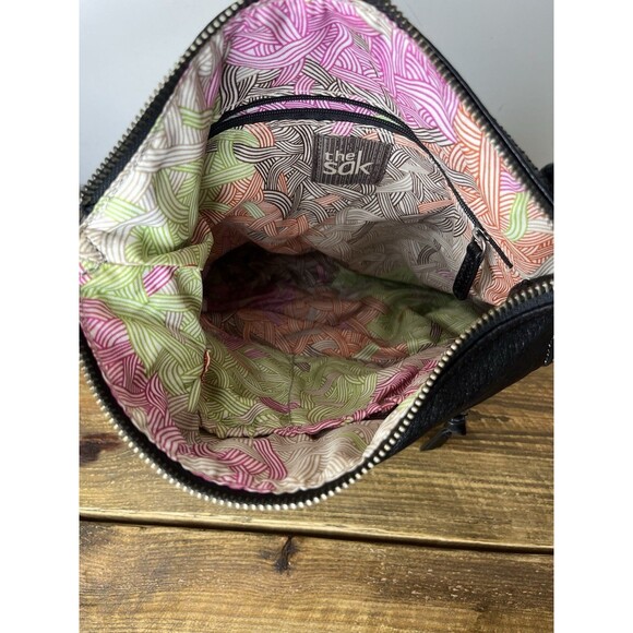 THE SAK Black Pebbled Leather Adjustable Crossbody/Shoulder Bag Purse - Picture 8 of 16